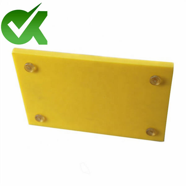Customized HDPE cutting board with yellow feet